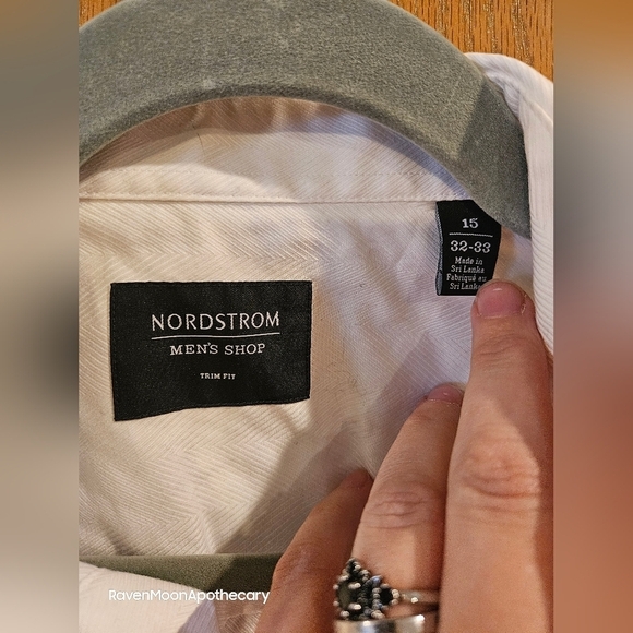 White Mens Dress Shirt - Picture 2 of 4